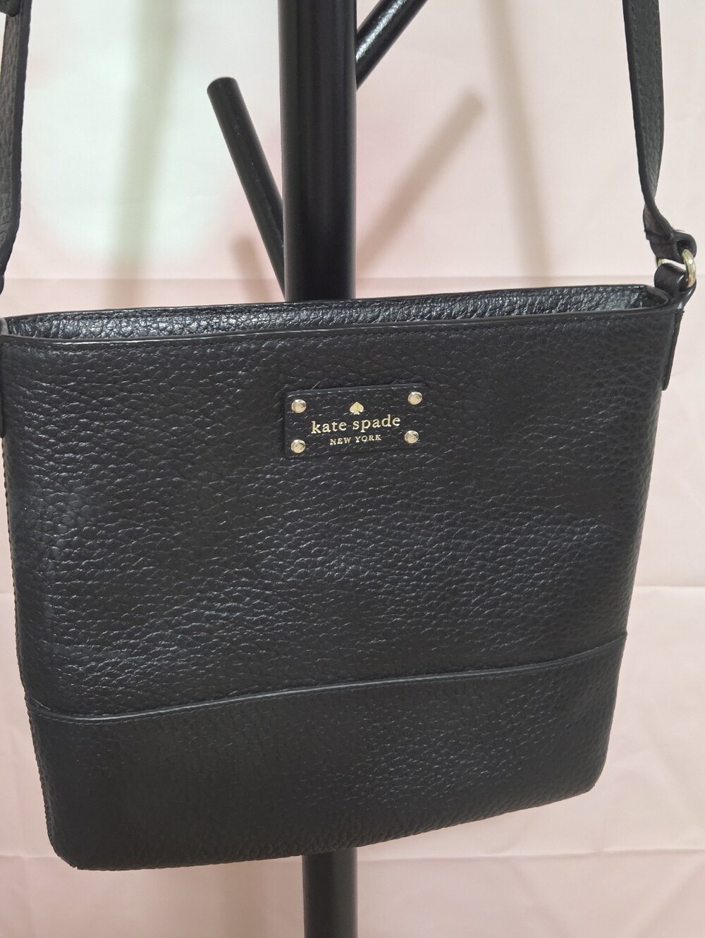 kate spade Black Pebbled Leather Crossbody Bag with Gold Logo NWOT